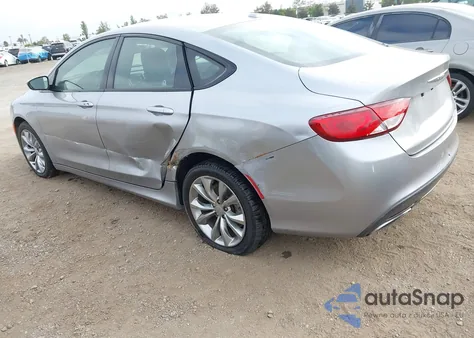 2015 Chrysler 200 S z USA, uszkodzony, nr VIN 1C3CCCBBXFN660857